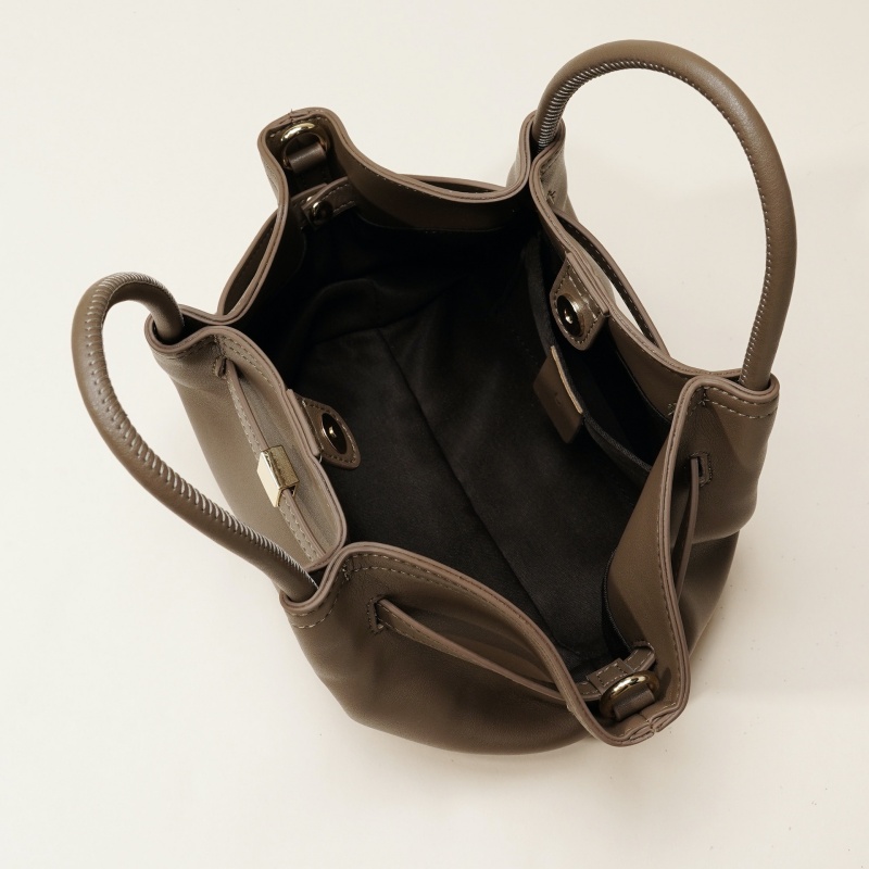 Lede Leather - Wholesale Handbags Manufacturer